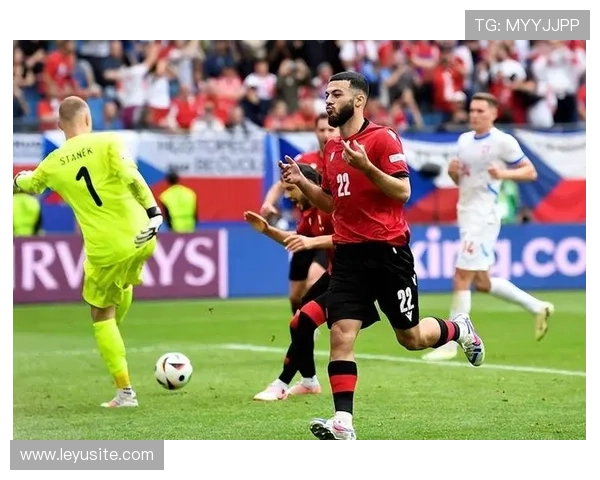 米卡乌塔泽梅开二度 里昂力克勒阿弗尔4-2获胜 米卡乌塔泽梅开二度 里昂力克勒阿弗尔4-2获胜