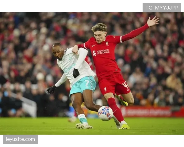 本菲卡点球大战淘汰埃因霍温,时隔三年重返欧冠四强