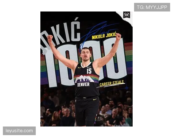 “纪录之夜：约基奇成为NBA历史首位单赛季达成2000分、1000篮板、800助攻球员”